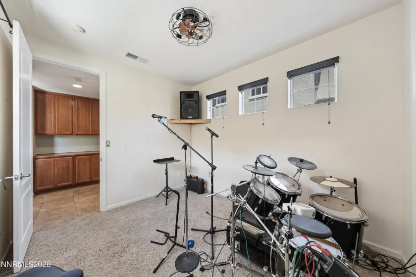 6679 Quantum, Sparks, Nevada 89436, 4 Bedrooms Bedrooms, ,3 BathroomsBathrooms,Residential,Residential,Quantum,0,260009014