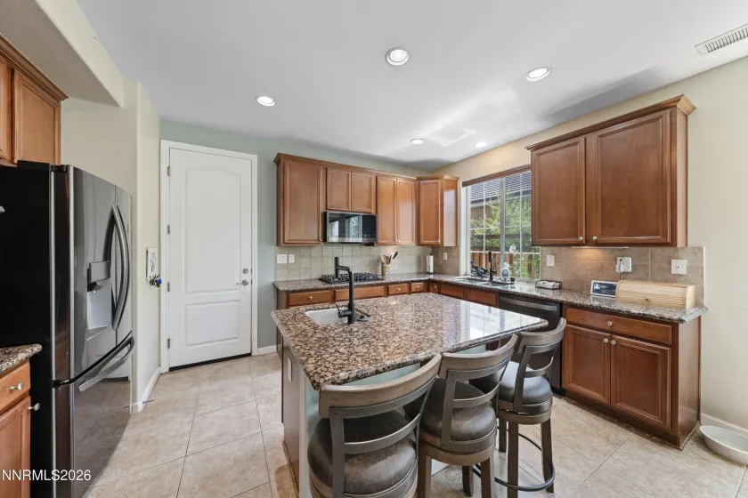 6679 Quantum, Sparks, Nevada 89436, 4 Bedrooms Bedrooms, ,3 BathroomsBathrooms,Residential,Residential,Quantum,0,260009014