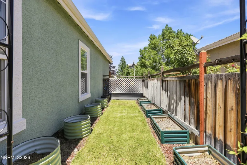 2845 Oxley, Sparks, Nevada 89436, 4 Bedrooms Bedrooms, ,2 BathroomsBathrooms,Residential,Residential,Oxley,0,260009015
