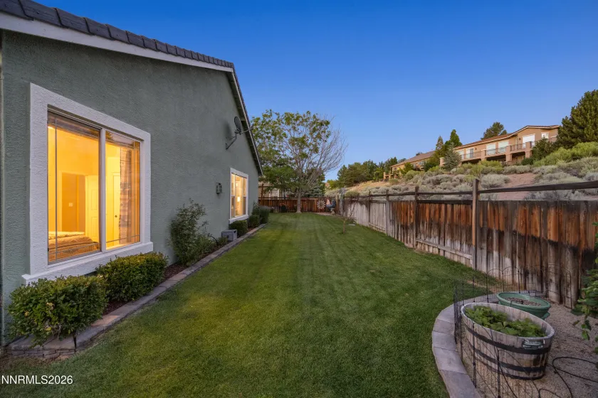 2845 Oxley, Sparks, Nevada 89436, 4 Bedrooms Bedrooms, ,2 BathroomsBathrooms,Residential,Residential,Oxley,0,260009015