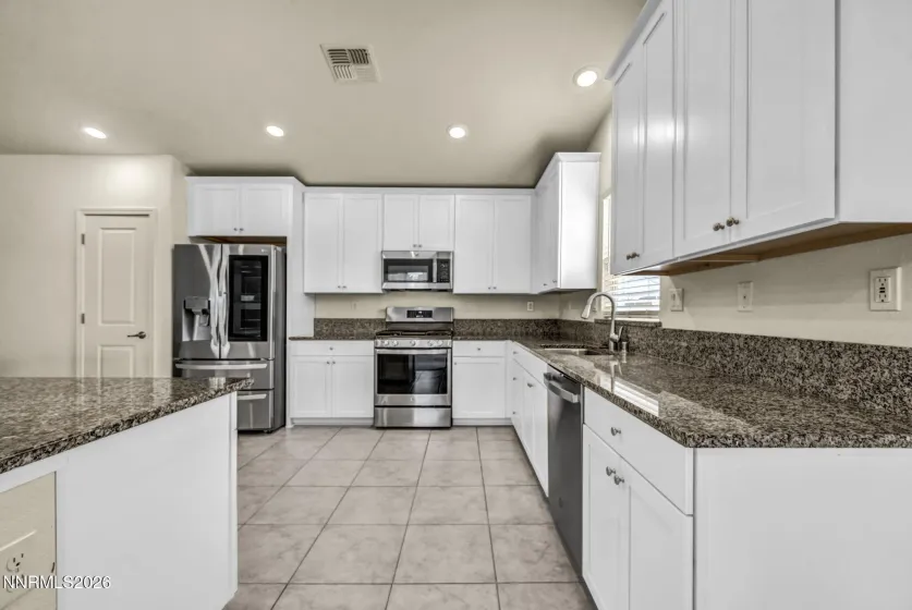 1980 Lanstar, Sparks, Nevada 89441, 4 Bedrooms Bedrooms, ,3 BathroomsBathrooms,Residential,Residential,Lanstar,0,260009018