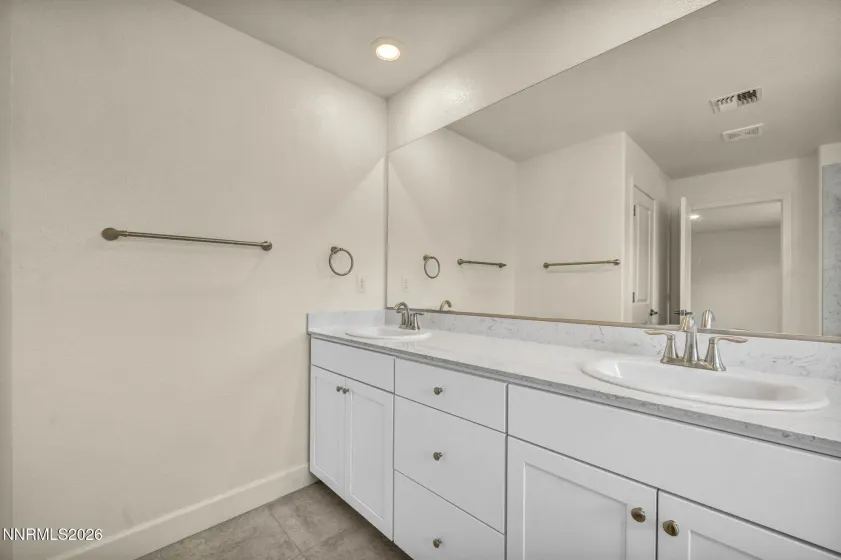1980 Lanstar, Sparks, Nevada 89441, 4 Bedrooms Bedrooms, ,3 BathroomsBathrooms,Residential,Residential,Lanstar,0,260009018