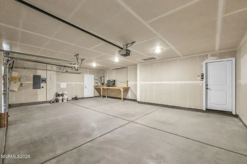 1980 Lanstar, Sparks, Nevada 89441, 4 Bedrooms Bedrooms, ,3 BathroomsBathrooms,Residential,Residential,Lanstar,0,260009018