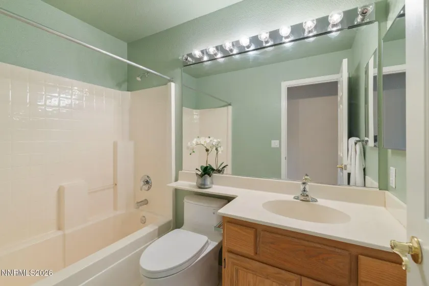 9658 Thunder Mountain, Reno, Nevada 89521, 4 Bedrooms Bedrooms, ,2 BathroomsBathrooms,Residential,Residential,Thunder Mountain,0,260009020