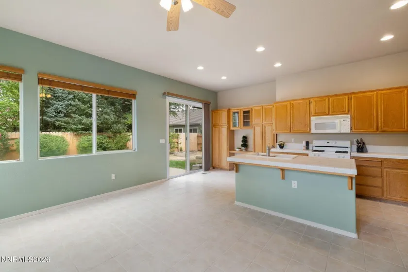 9658 Thunder Mountain, Reno, Nevada 89521, 4 Bedrooms Bedrooms, ,2 BathroomsBathrooms,Residential,Residential,Thunder Mountain,0,260009020