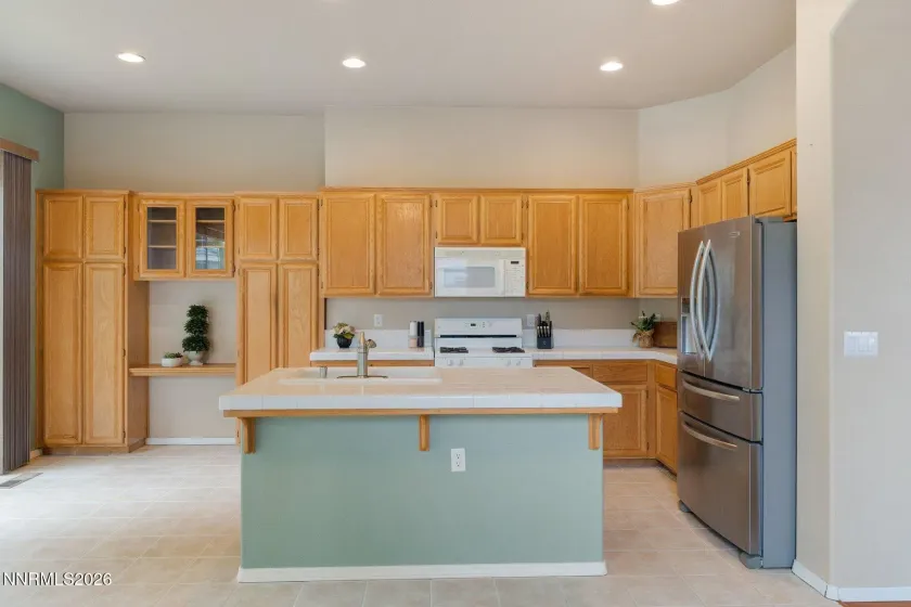 9658 Thunder Mountain, Reno, Nevada 89521, 4 Bedrooms Bedrooms, ,2 BathroomsBathrooms,Residential,Residential,Thunder Mountain,0,260009020