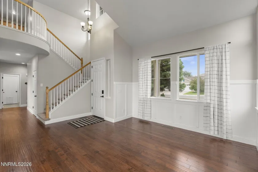 2811 Hawks View, Sparks, Nevada 89436, 4 Bedrooms Bedrooms, ,3 BathroomsBathrooms,Residential,Residential,Hawks View,0,260009024