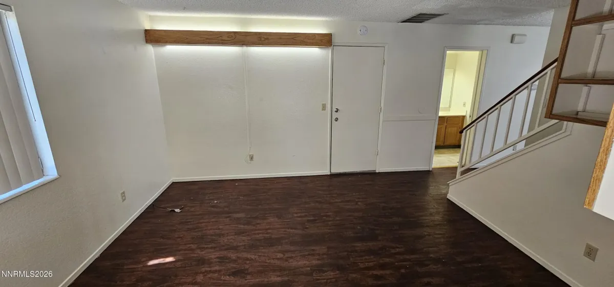 1618 Bluehaven, Sparks, Nevada 89434, 3 Bedrooms Bedrooms, ,3 BathroomsBathrooms,Residential,Residential,Bluehaven,0,260009029