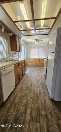 1618 Bluehaven, Sparks, Nevada 89434, 3 Bedrooms Bedrooms, ,3 BathroomsBathrooms,Residential,Residential,Bluehaven,0,260009029