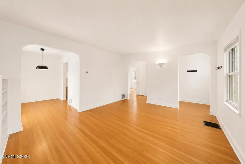 443 Burns, Reno, Nevada 89502, 2 Bedrooms Bedrooms, ,1 BathroomBathrooms,Residential,Residential,Burns,0,260009035