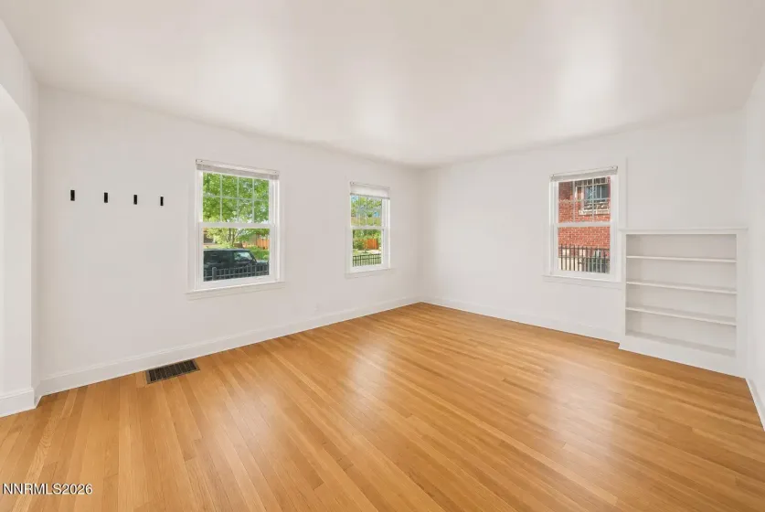 443 Burns, Reno, Nevada 89502, 2 Bedrooms Bedrooms, ,1 BathroomBathrooms,Residential,Residential,Burns,0,260009035