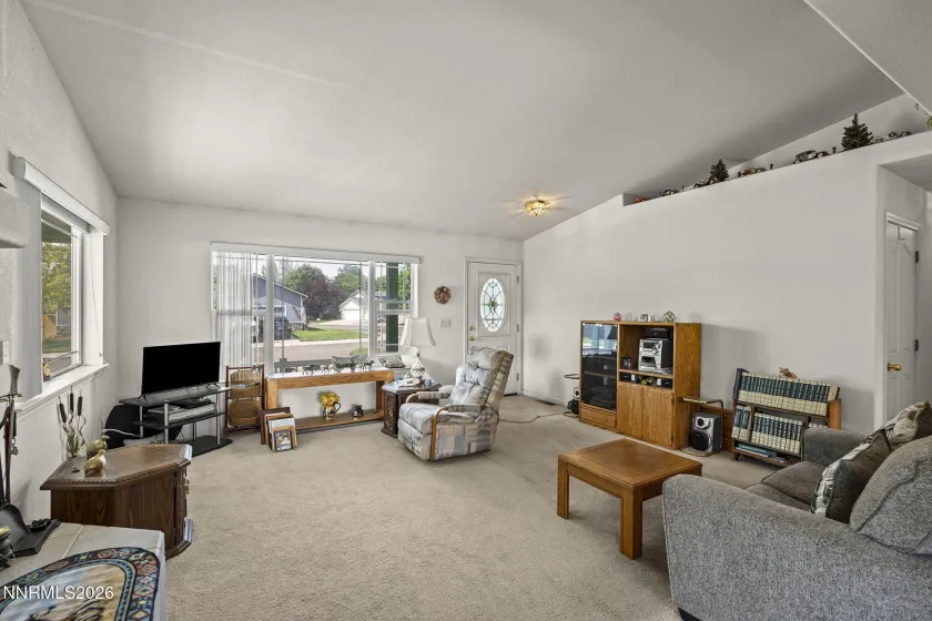 1335 Marion Russell, Gardnerville, Nevada 89410, 3 Bedrooms Bedrooms, ,2 BathroomsBathrooms,Residential,Residential,Marion Russell,0,260009036