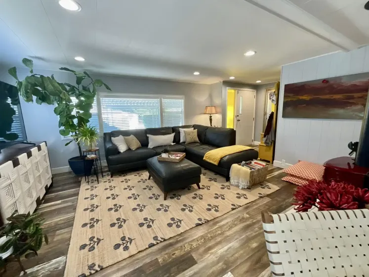 112 Hayes Circle, Reno, Nevada 89511, 3 Bedrooms Bedrooms, 12 Rooms Rooms,2 BathroomsBathrooms,Manufactured,Residential,Hayes,0,260009047