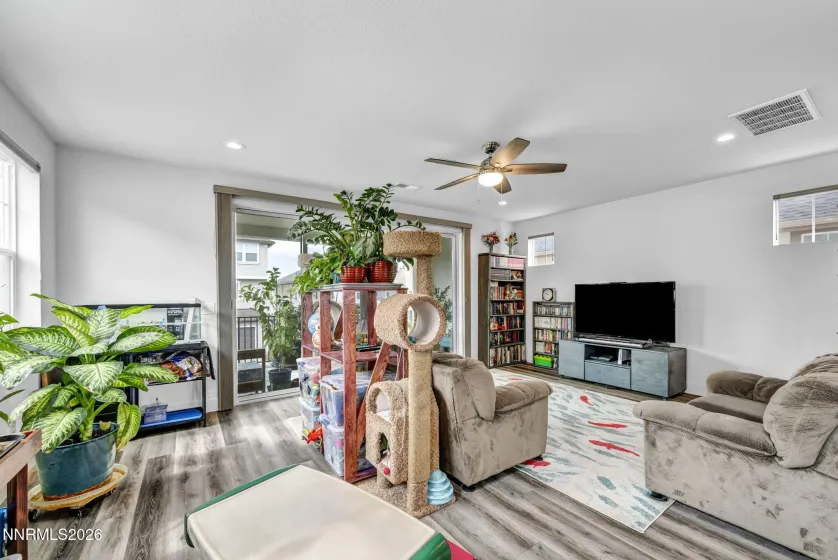 1357 Grove, Carson City, Nevada 89701, 4 Bedrooms Bedrooms, ,4 BathroomsBathrooms,Residential,Residential,Grove,0,260009047