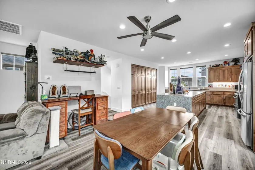 1357 Grove, Carson City, Nevada 89701, 4 Bedrooms Bedrooms, ,4 BathroomsBathrooms,Residential,Residential,Grove,0,260009047