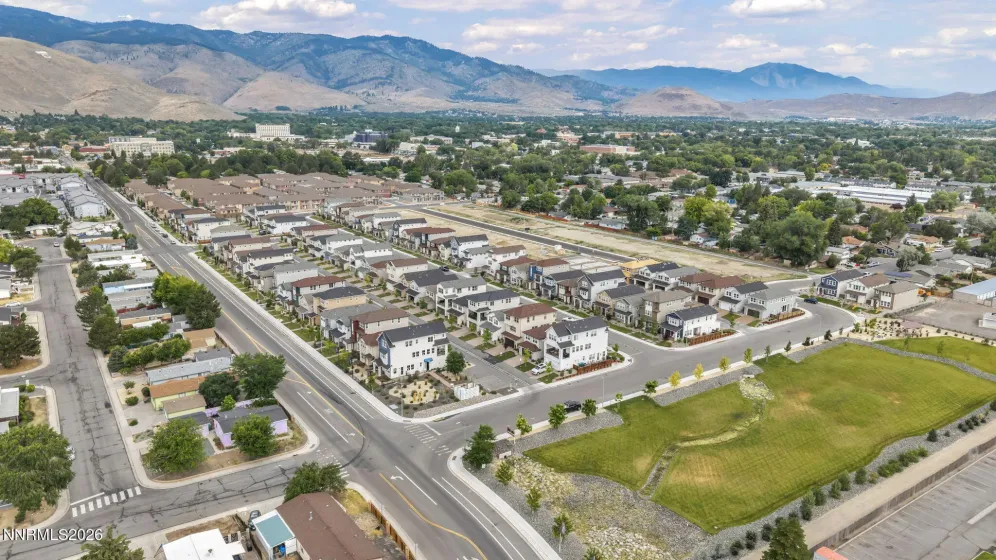 1357 Grove, Carson City, Nevada 89701, 4 Bedrooms Bedrooms, ,4 BathroomsBathrooms,Residential,Residential,Grove,0,260009047