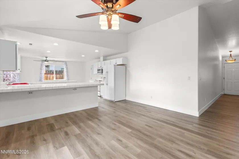 9830 Crystalline, Reno, Nevada 89506, 3 Bedrooms Bedrooms, ,2 BathroomsBathrooms,Residential,Residential,Crystalline,0,260009048