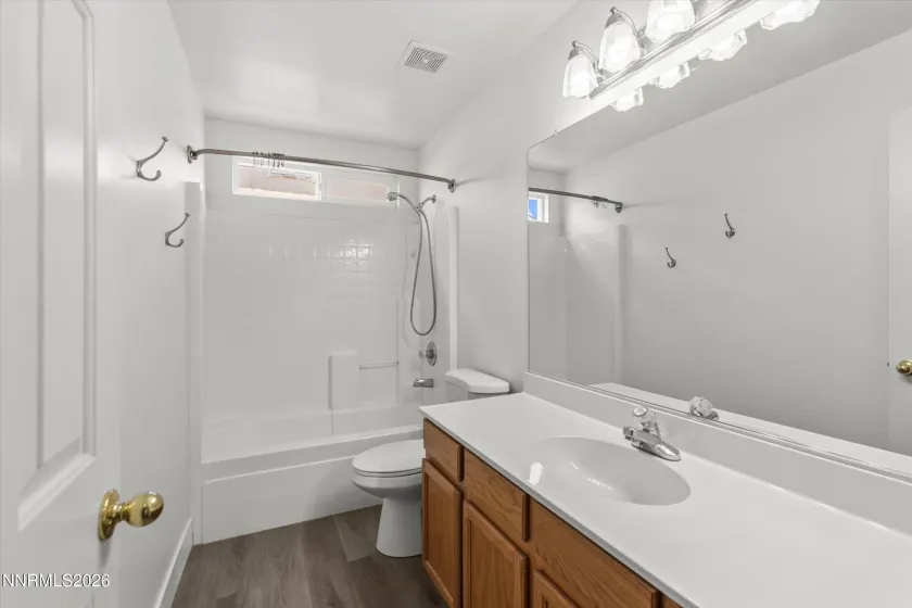 9830 Crystalline, Reno, Nevada 89506, 3 Bedrooms Bedrooms, ,2 BathroomsBathrooms,Residential,Residential,Crystalline,0,260009048