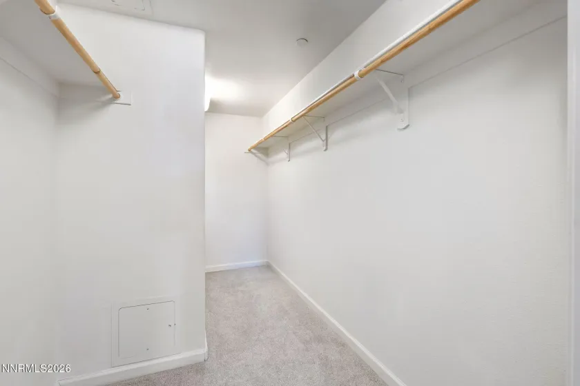 200 2nd, Reno, Nevada 89501, 2 Bedrooms Bedrooms, ,2 BathroomsBathrooms,Residential,Residential,2nd,0,260009051