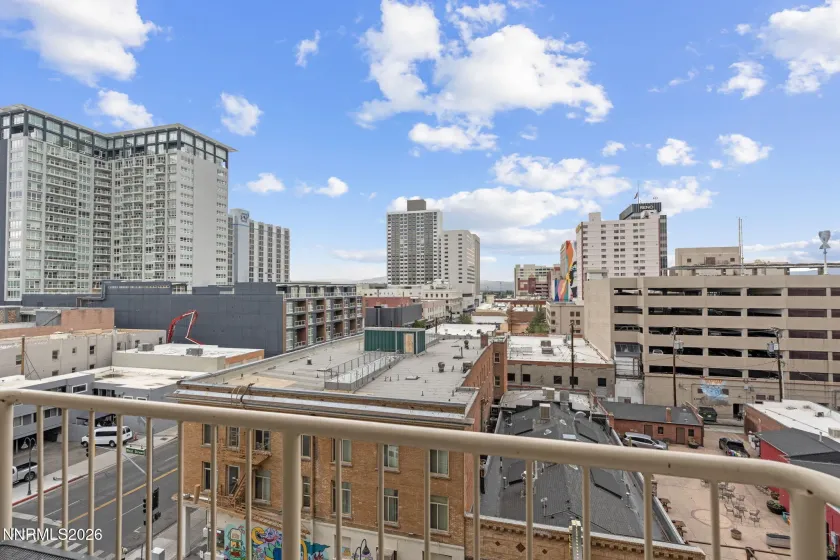 200 2nd, Reno, Nevada 89501, 2 Bedrooms Bedrooms, ,2 BathroomsBathrooms,Residential,Residential,2nd,0,260009051