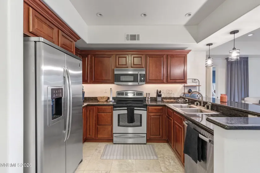 200 2nd, Reno, Nevada 89501, 2 Bedrooms Bedrooms, ,2 BathroomsBathrooms,Residential,Residential,2nd,0,260009051
