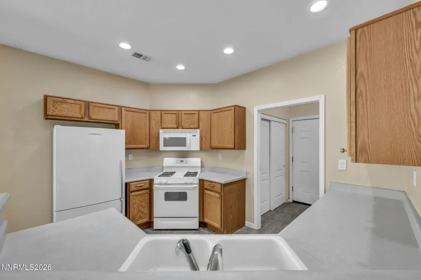 1313 Gambrel, Carson City, Nevada 89701, 3 Bedrooms Bedrooms, ,2 BathroomsBathrooms,Residential,Residential,Gambrel,0,260009050