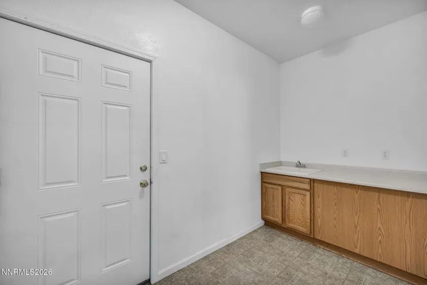 1313 Gambrel, Carson City, Nevada 89701, 3 Bedrooms Bedrooms, ,2 BathroomsBathrooms,Residential,Residential,Gambrel,0,260009050
