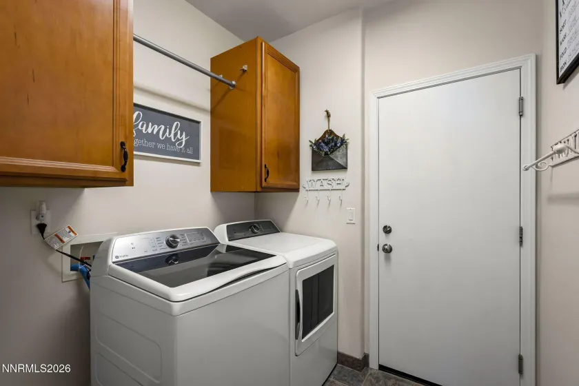 2435 Tuscan, Sparks, Nevada 89434, 4 Bedrooms Bedrooms, ,3 BathroomsBathrooms,Residential,Residential,Tuscan,0,260009052