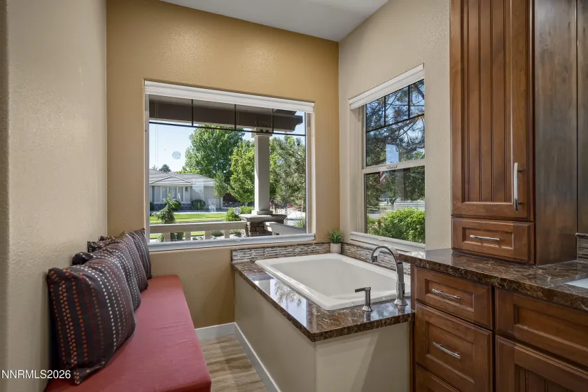 6547 Rey Del Sierra, Sparks, Nevada 89436, 3 Bedrooms Bedrooms, ,2 BathroomsBathrooms,Residential,Residential,Rey Del Sierra,0,260009054