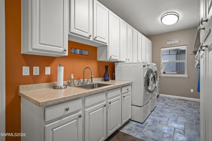 6547 Rey Del Sierra, Sparks, Nevada 89436, 3 Bedrooms Bedrooms, ,2 BathroomsBathrooms,Residential,Residential,Rey Del Sierra,0,260009054