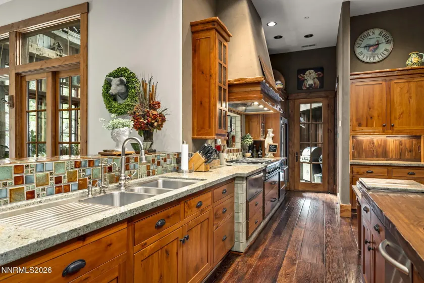 231 Sheridan Creek, Gardnerville, Nevada 89460, 5 Bedrooms Bedrooms, ,5 BathroomsBathrooms,Residential,Residential,Sheridan Creek,0,260009056