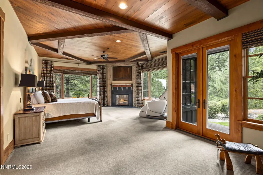 Primary suite