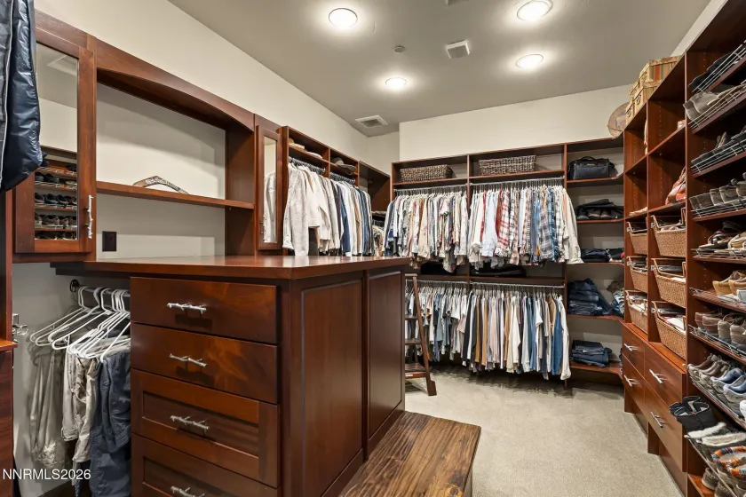 Primary closet with washer and dryer