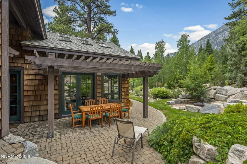 231 Sheridan Creek, Gardnerville, Nevada 89460, 5 Bedrooms Bedrooms, ,5 BathroomsBathrooms,Residential,Residential,Sheridan Creek,0,260009056