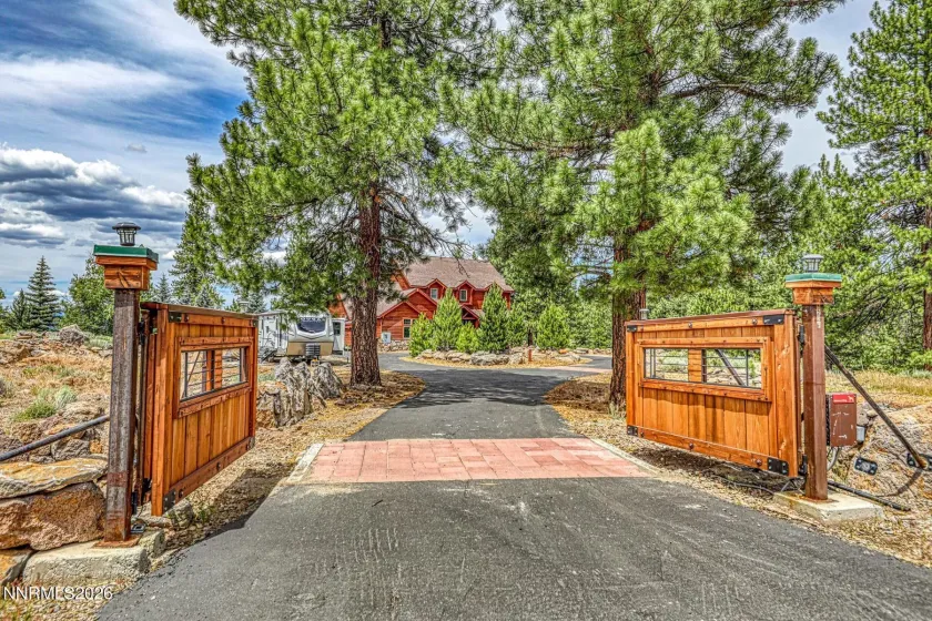 14594 Boca View, Truckee, California 96161, 4 Bedrooms Bedrooms, ,4 BathroomsBathrooms,Residential,Residential,Boca View,0,260009058
