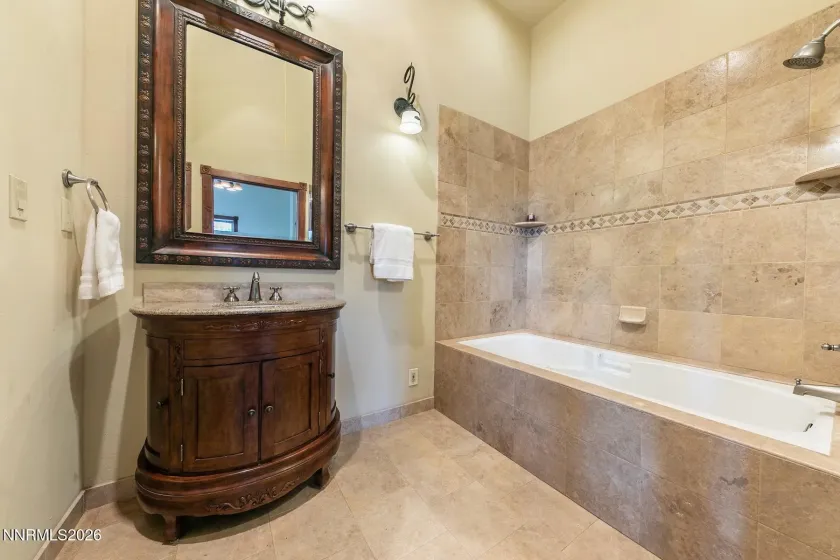 14594 Boca View, Truckee, California 96161, 4 Bedrooms Bedrooms, ,4 BathroomsBathrooms,Residential,Residential,Boca View,0,260009058