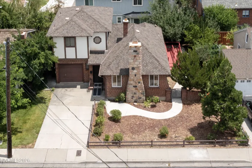 1314 Arlington, Reno, Nevada 89509, 2 Bedrooms Bedrooms, ,2 BathroomsBathrooms,Residential,Residential,Arlington,0,260009062