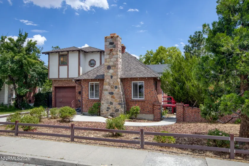 1314 Arlington, Reno, Nevada 89509, 2 Bedrooms Bedrooms, ,2 BathroomsBathrooms,Residential,Residential,Arlington,0,260009062