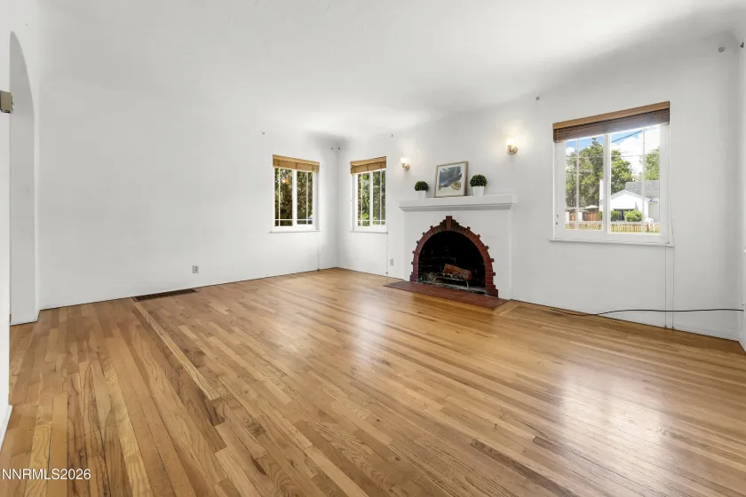 1314 Arlington, Reno, Nevada 89509, 2 Bedrooms Bedrooms, ,2 BathroomsBathrooms,Residential,Residential,Arlington,0,260009062