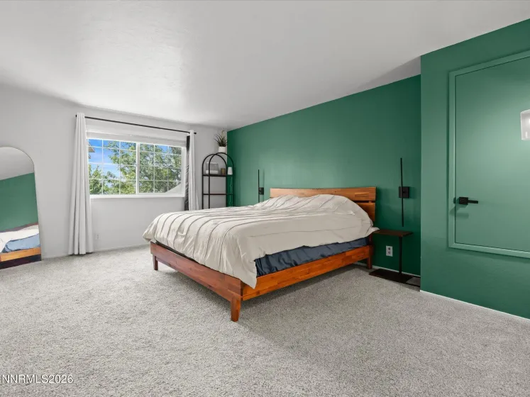 1025 Emerson, Sparks, Nevada 89431, 4 Bedrooms Bedrooms, ,3 BathroomsBathrooms,Residential,Residential,Emerson,0,260009066