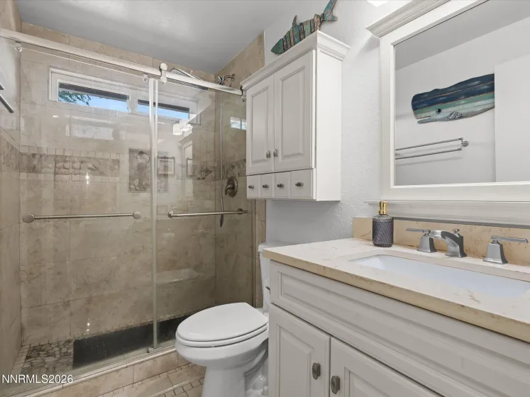 1025 Emerson, Sparks, Nevada 89431, 4 Bedrooms Bedrooms, ,3 BathroomsBathrooms,Residential,Residential,Emerson,0,260009066