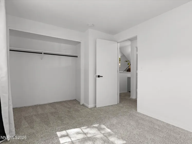 1025 Emerson, Sparks, Nevada 89431, 4 Bedrooms Bedrooms, ,3 BathroomsBathrooms,Residential,Residential,Emerson,0,260009066