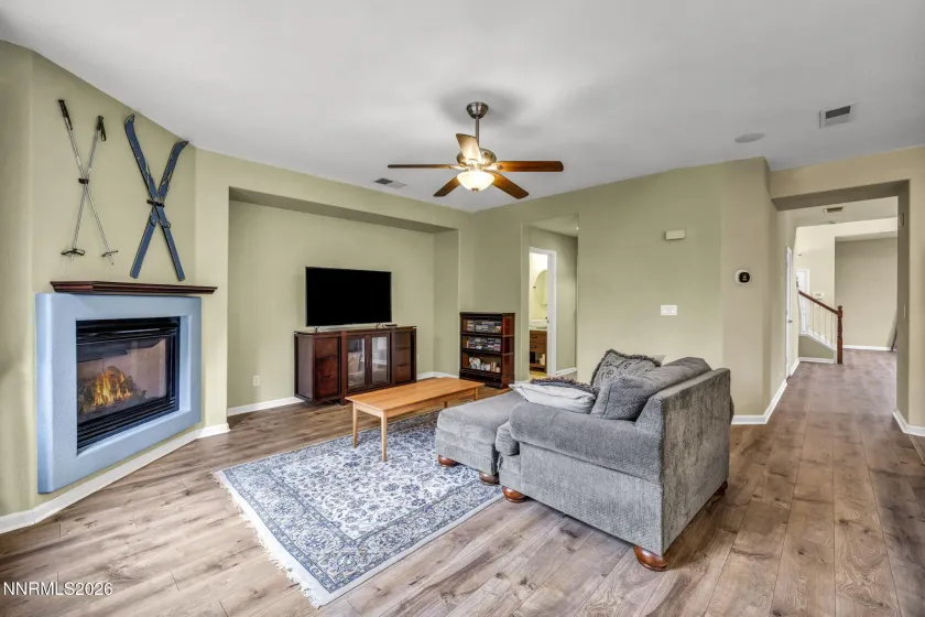 590 Little Sorrel, Reno, Nevada 89521, 4 Bedrooms Bedrooms, ,3 BathroomsBathrooms,Residential,Residential,Little Sorrel,0,260009067
