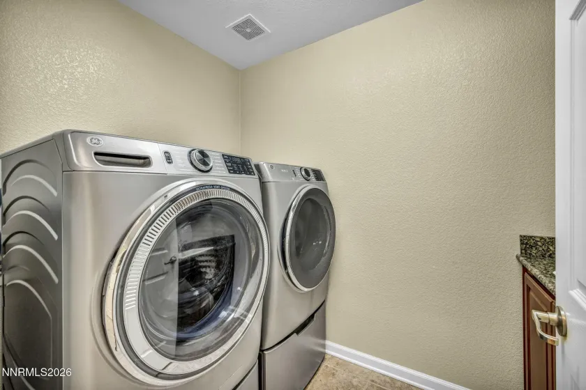 590 Little Sorrel, Reno, Nevada 89521, 4 Bedrooms Bedrooms, ,3 BathroomsBathrooms,Residential,Residential,Little Sorrel,0,260009067