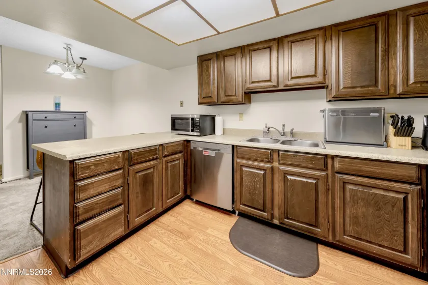 2300 Dickerson, Reno, Nevada 89503, 2 Bedrooms Bedrooms, ,2 BathroomsBathrooms,Residential,Residential,Dickerson,0,260009070