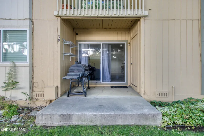 2300 Dickerson, Reno, Nevada 89503, 2 Bedrooms Bedrooms, ,2 BathroomsBathrooms,Residential,Residential,Dickerson,0,260009070