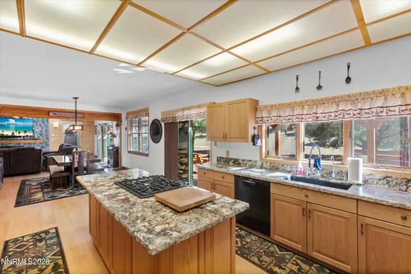21595 Dortort, Reno, Nevada 89521, 4 Bedrooms Bedrooms, ,3 BathroomsBathrooms,Residential,Residential,Dortort,0,260009071