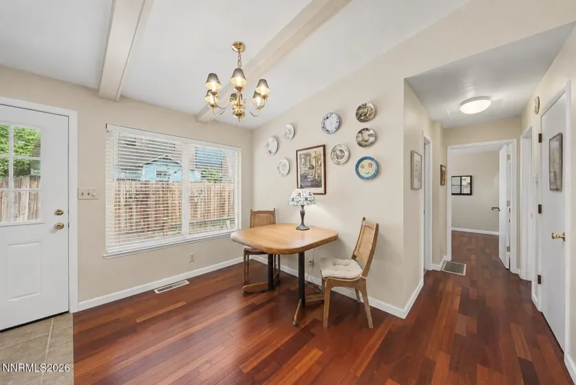 575 Claremont, Reno, Nevada 89502, 2 Bedrooms Bedrooms, ,2 BathroomsBathrooms,Residential,Residential,Claremont,0,260009074