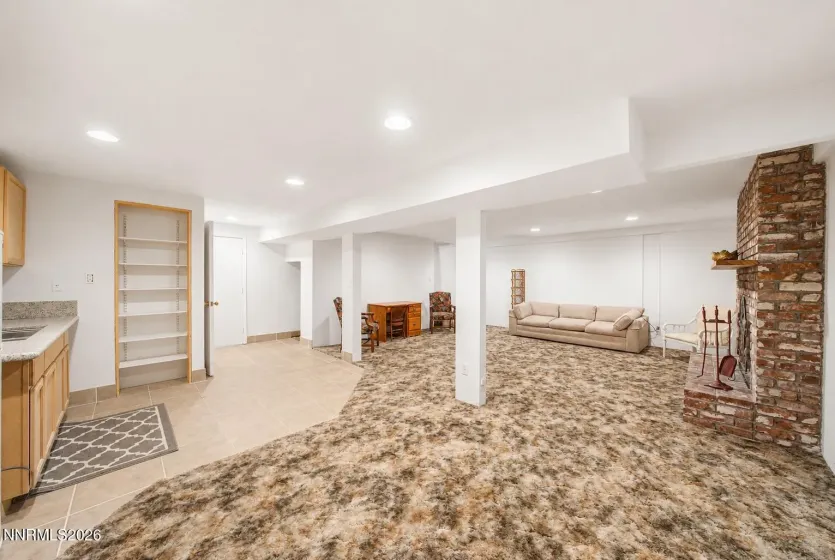 575 Claremont, Reno, Nevada 89502, 2 Bedrooms Bedrooms, ,2 BathroomsBathrooms,Residential,Residential,Claremont,0,260009074