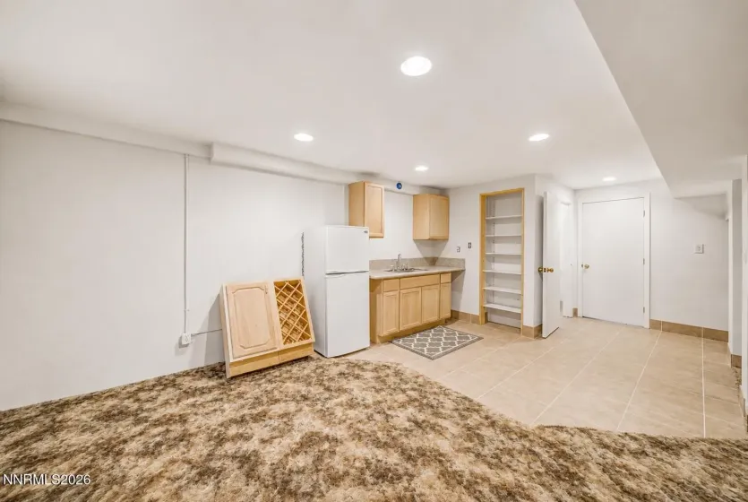 575 Claremont, Reno, Nevada 89502, 2 Bedrooms Bedrooms, ,2 BathroomsBathrooms,Residential,Residential,Claremont,0,260009074